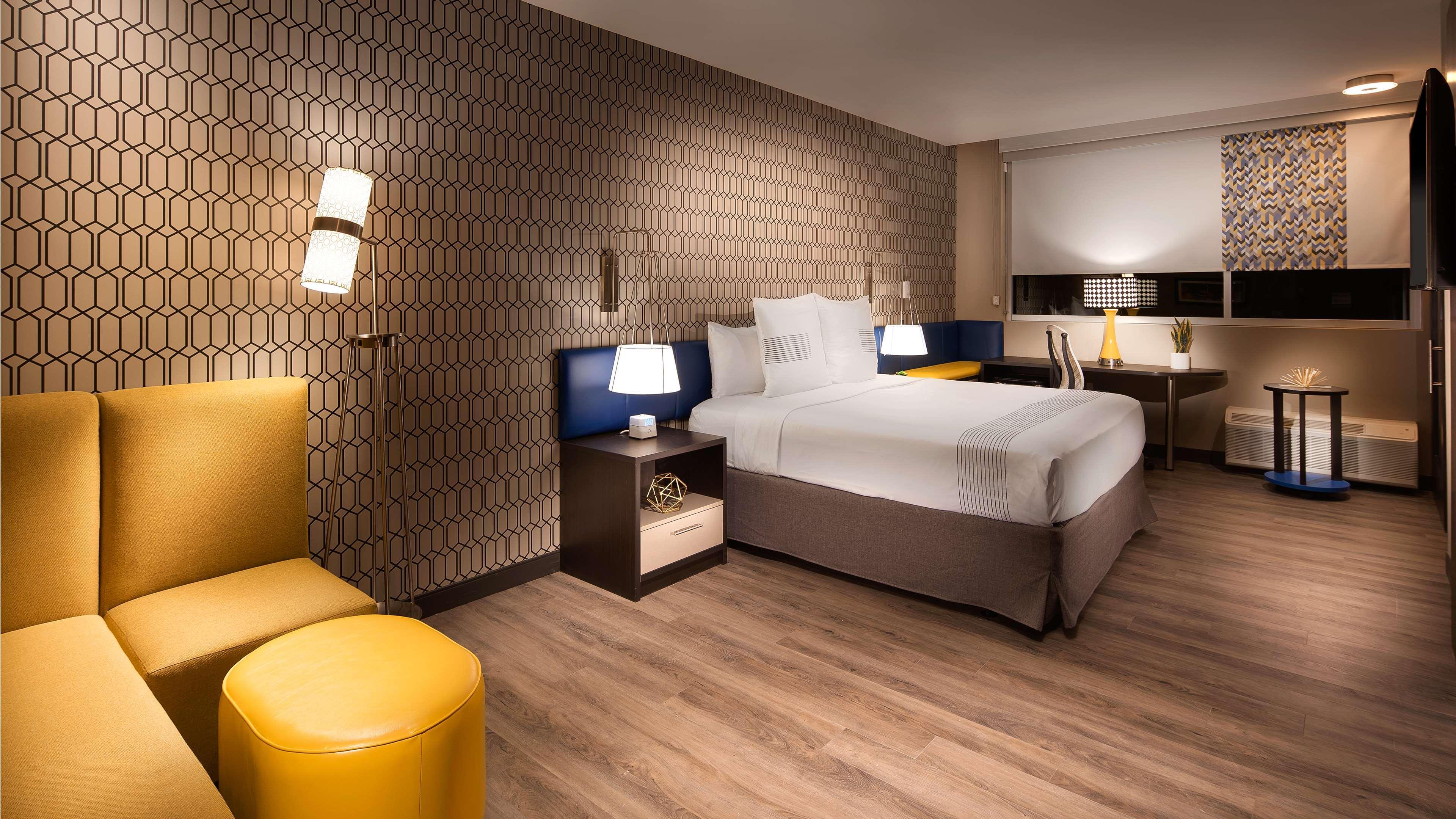 Best Western Plus Spring Inn & Suites Exterior foto