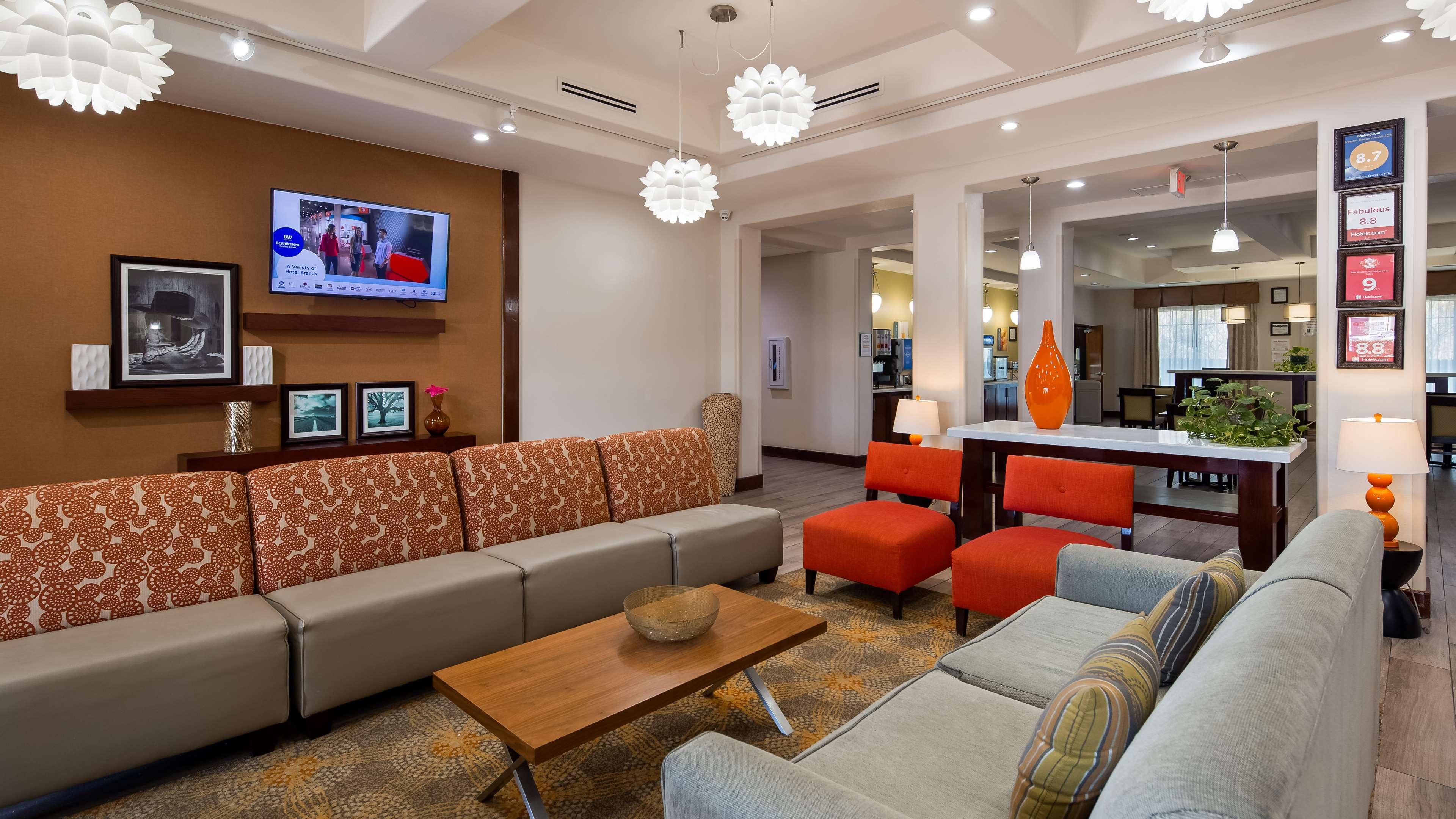 Best Western Plus Spring Inn & Suites Exterior foto